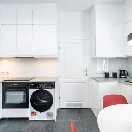 Apartment Rentplanet - Debniki Ii